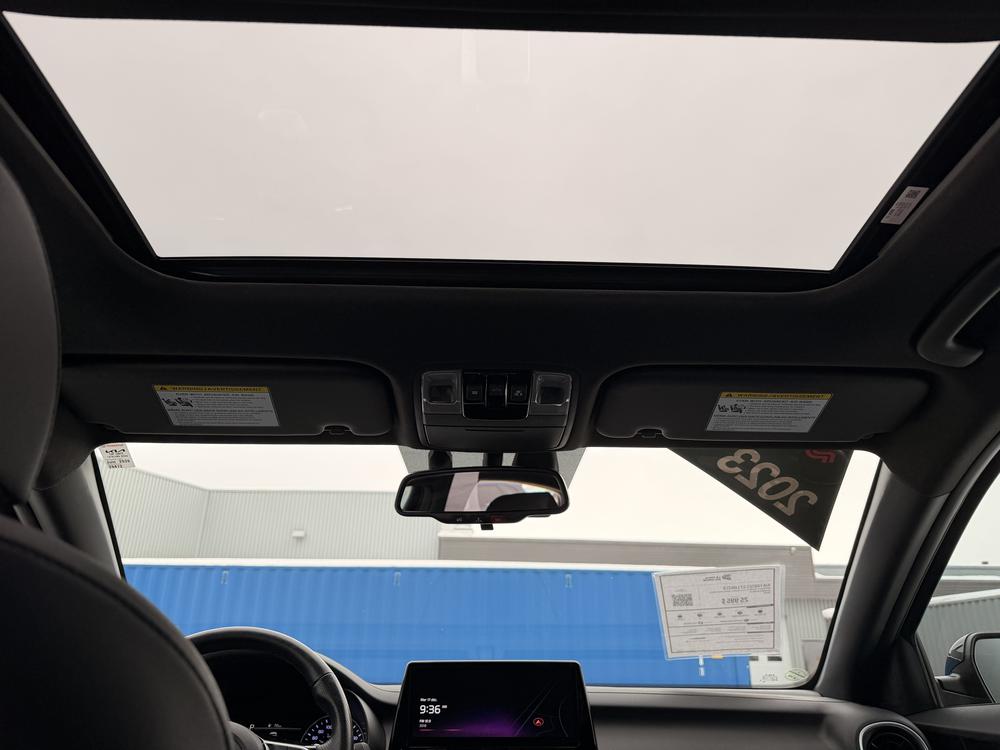 Kia Forte5 2023 Noir usage à vendre Kia Forte5 2023 Noir usage à vendre