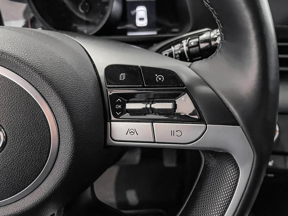 Hyundai Elantra Preferred 2022 d&rsquo;occasion à vendre - 14