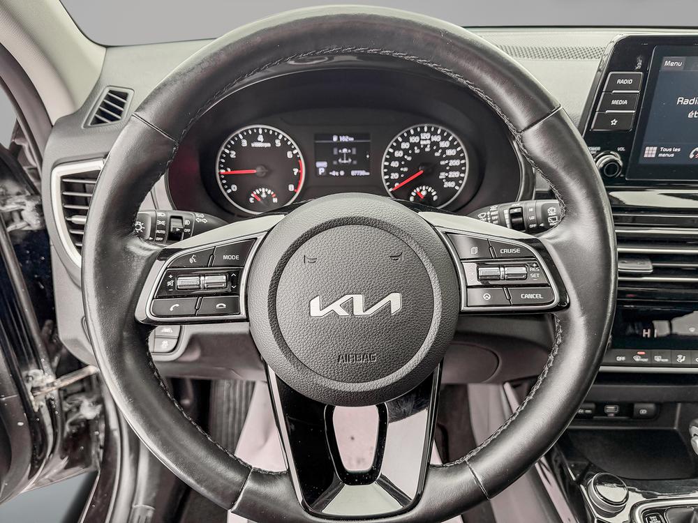 Kia Seltos EX AWD 2023 d&rsquo;occasion à vendre - 18