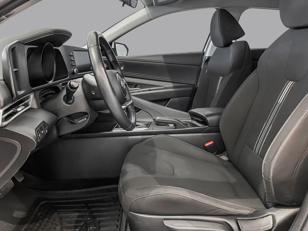 Hyundai Elantra Preferred 2022 d&rsquo;occasion à vendre - 12