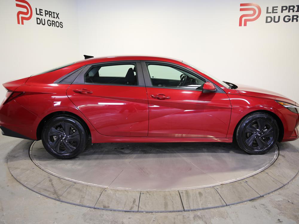 Hyundai Elantra Preferred 2021 d’occasion à vendre - 2