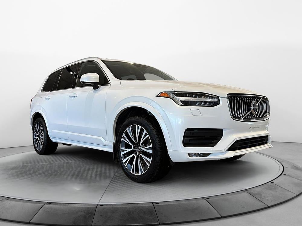 Volvo XC90 T6 MOMENTUM // 7 PLACES // TOIT PANO // AWD