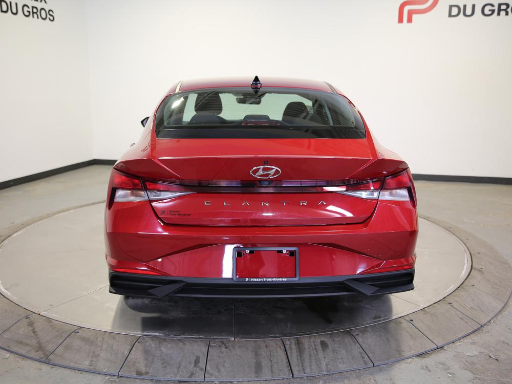 Hyundai Elantra Preferred 2021 d’occasion à vendre - 4