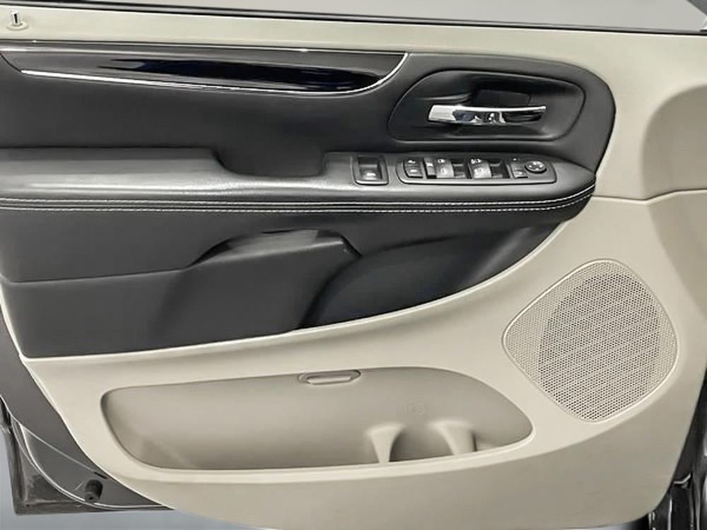 Dodge Grand Caravan SXT Premium Plus 2019 d&rsquo;occasion à vendre - 11