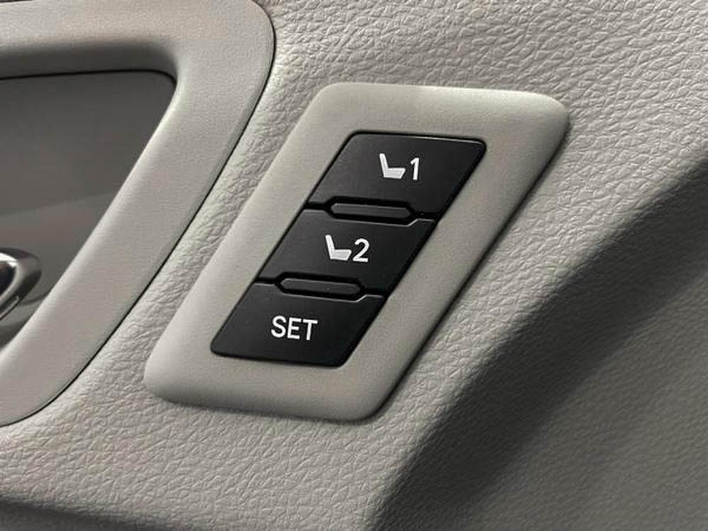 Toyota Sienna Hybrid Limited AWD / 7 passagers 2021 d&rsquo;occasion à vendre - 16