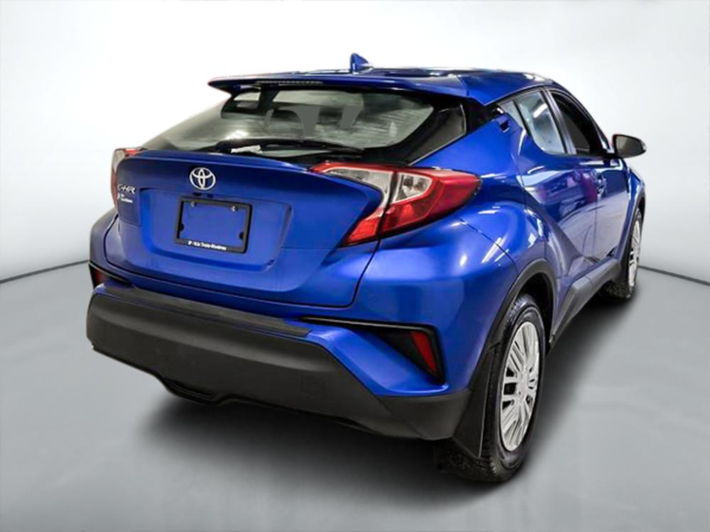 Toyota C-HR LE 2019 d&rsquo;occasion à vendre - 3