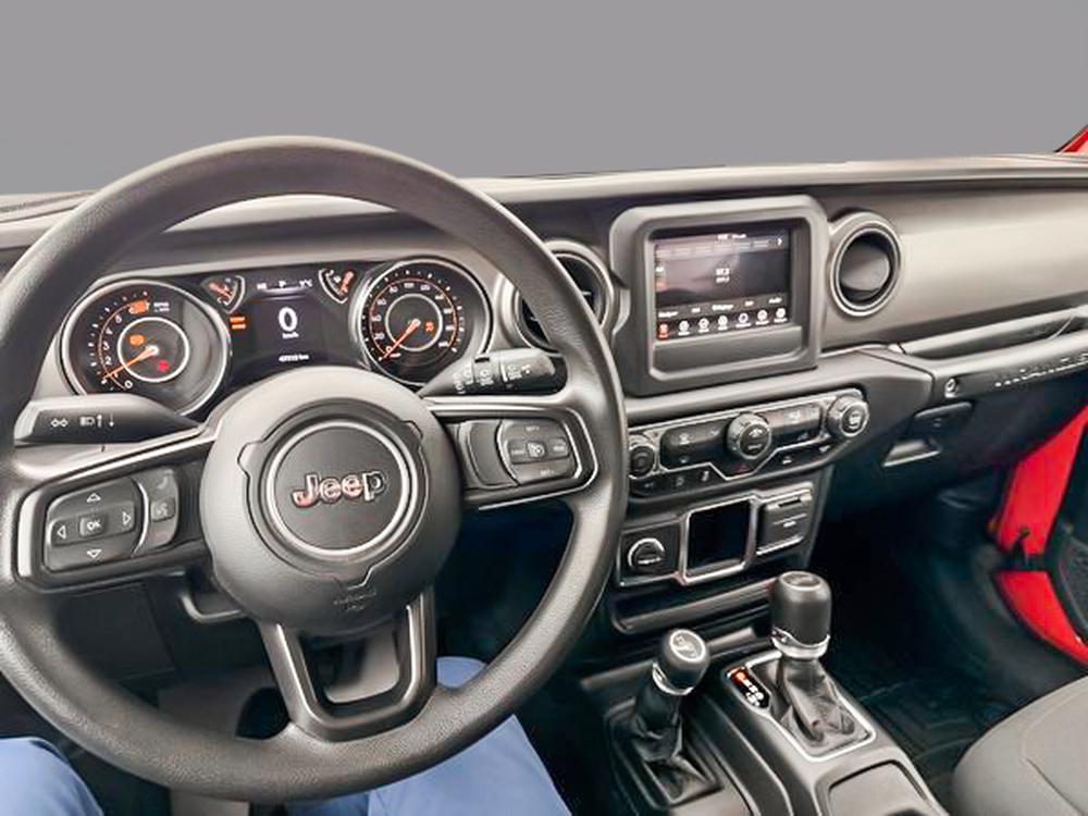 Jeep Wrangler SPORT 2023 d&rsquo;occasion à vendre - 26