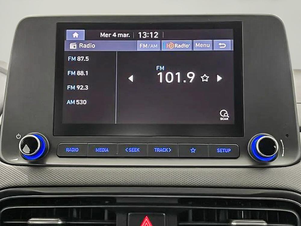 Hyundai Kona Essential 2023 d&rsquo;occasion à vendre - 21