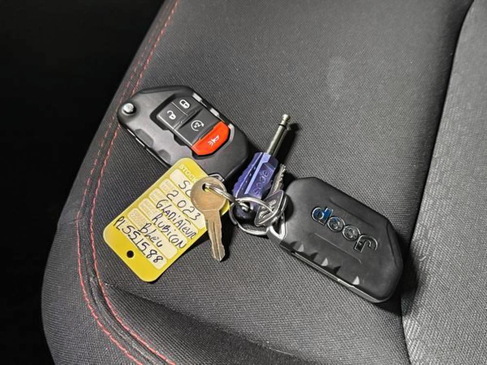 Jeep Gladiator RUBICON (MODIFICATIONS À VENIR) 2023 d&rsquo;occasion à vendre - 31