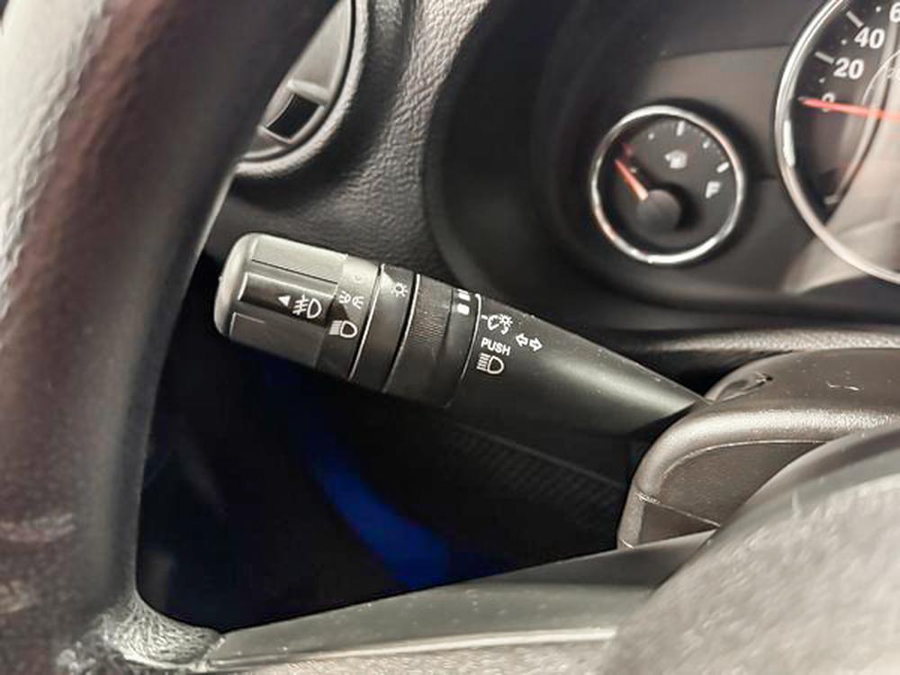 Jeep Wrangler sport 2014 d&rsquo;occasion à vendre - 19