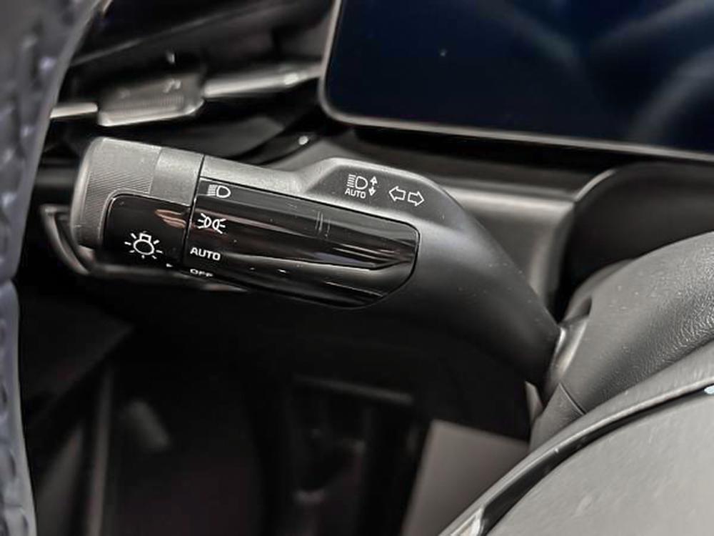 Kia Niro ex premium 2025 d&rsquo;occasion à vendre - 22