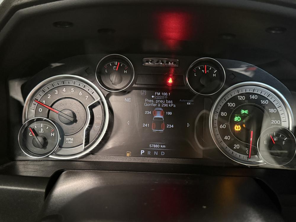 Ram 1500 Classic WARLOCK 2023 d&rsquo;occasion à vendre - 19