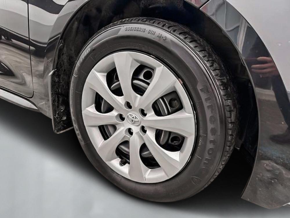 Toyota Corolla LE 2021 d&rsquo;occasion à vendre - 9