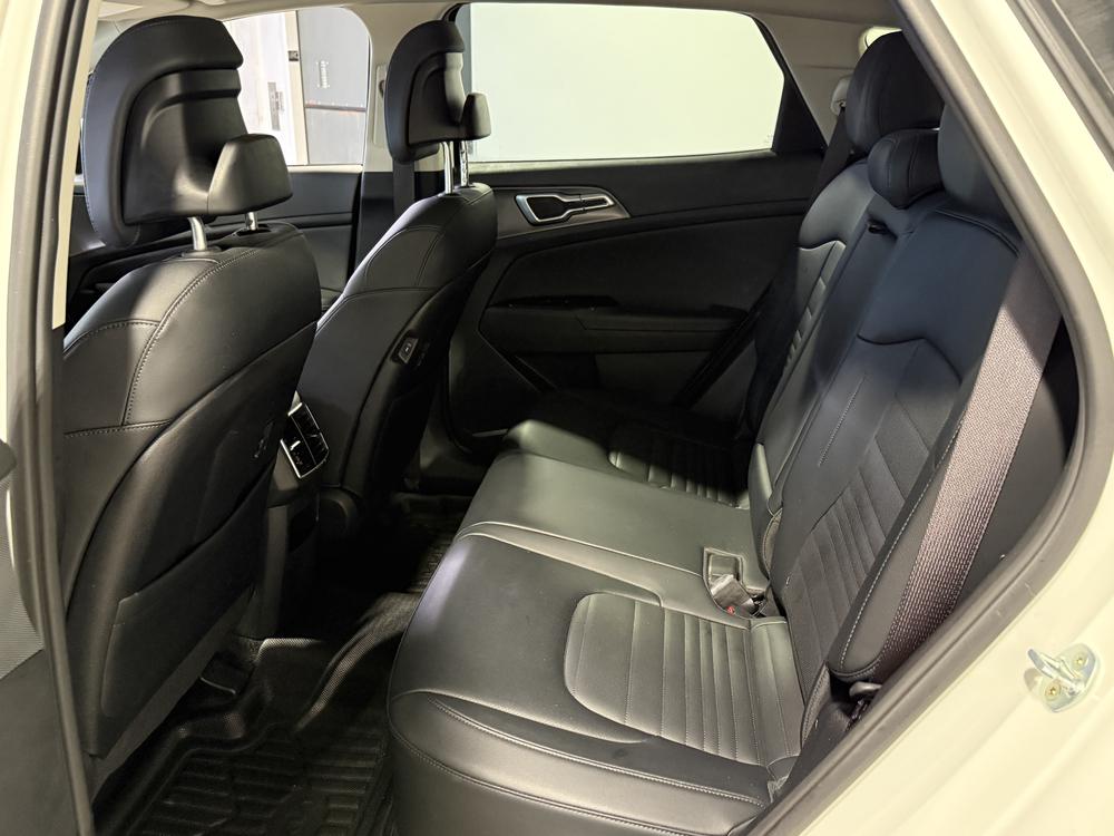 Kia Sportage hybride SX 2023 d&rsquo;occasion à vendre - 35