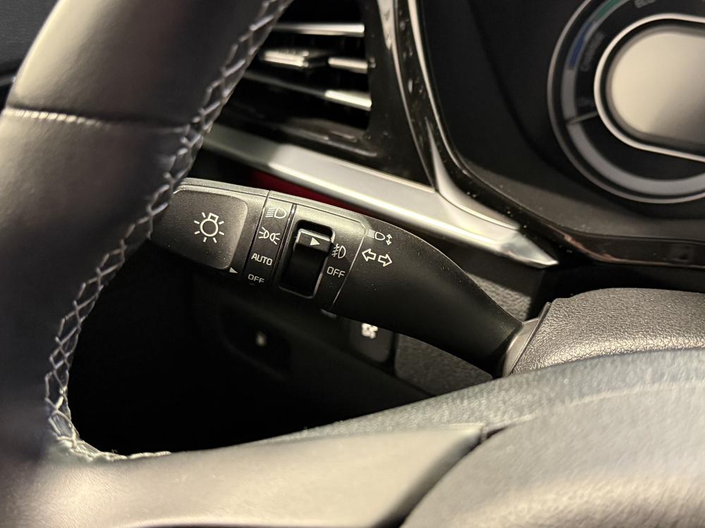 Kia Niro HEV EX PREMIUM 2020 d&rsquo;occasion à vendre - 23