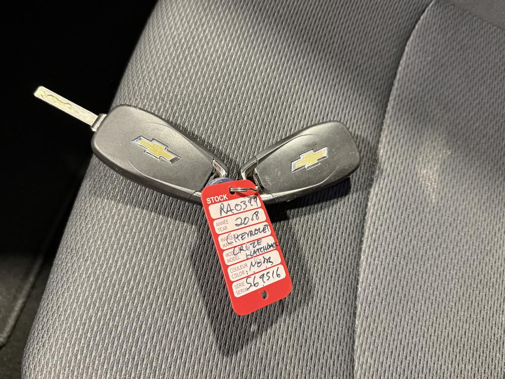Chevrolet Cruze HATCHBACK LT TURBO 2018 d&rsquo;occasion à vendre - 33