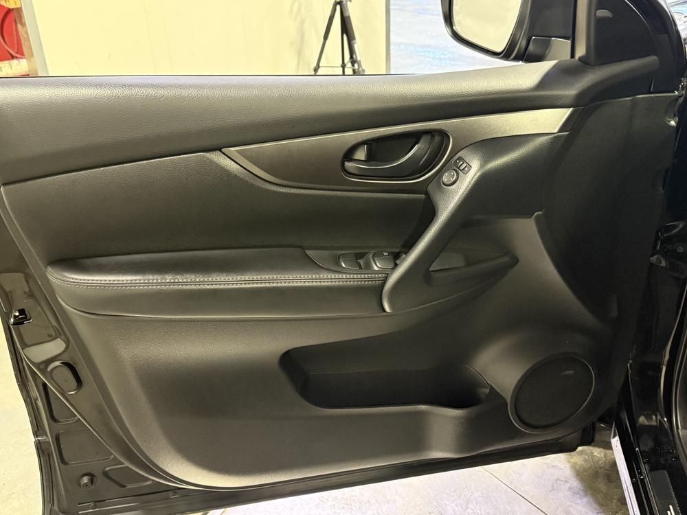 Nissan Qashqai S 2021 d&rsquo;occasion à vendre - 13