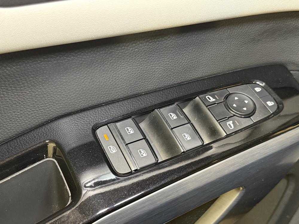 Nissan Pathfinder SL 2022 d&rsquo;occasion à vendre - 16