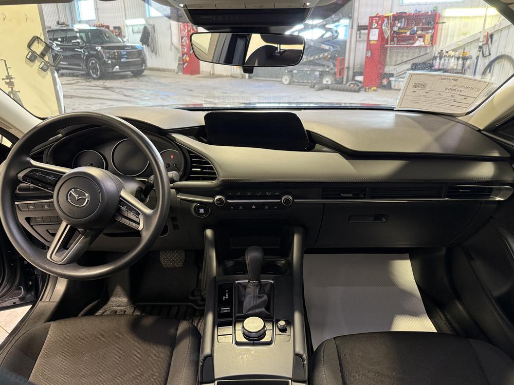 Mazda Mazda3 GX 2025 d&rsquo;occasion à vendre - 29