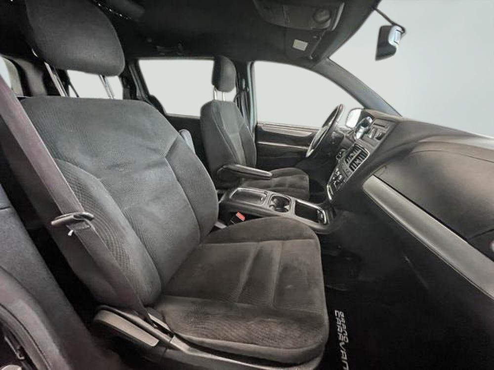Dodge Grand Caravan SXT 2017 d&rsquo;occasion à vendre - 28