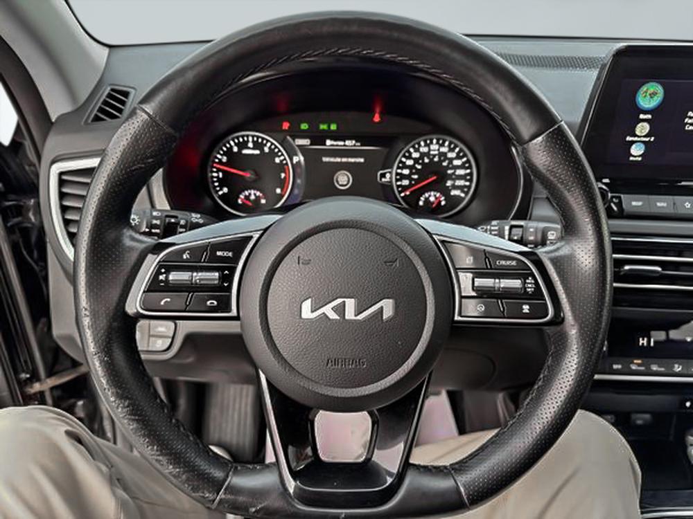 Kia Seltos SX TURBO AWD 2023 d&rsquo;occasion à vendre - 18