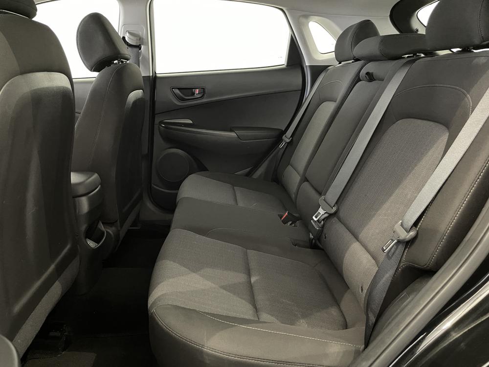 Hyundai Kona Essential 2023 d&rsquo;occasion à vendre - 27