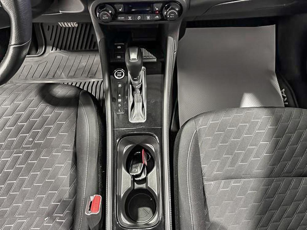 Nissan Kicks SV 2023 d&rsquo;occasion à vendre - 29
