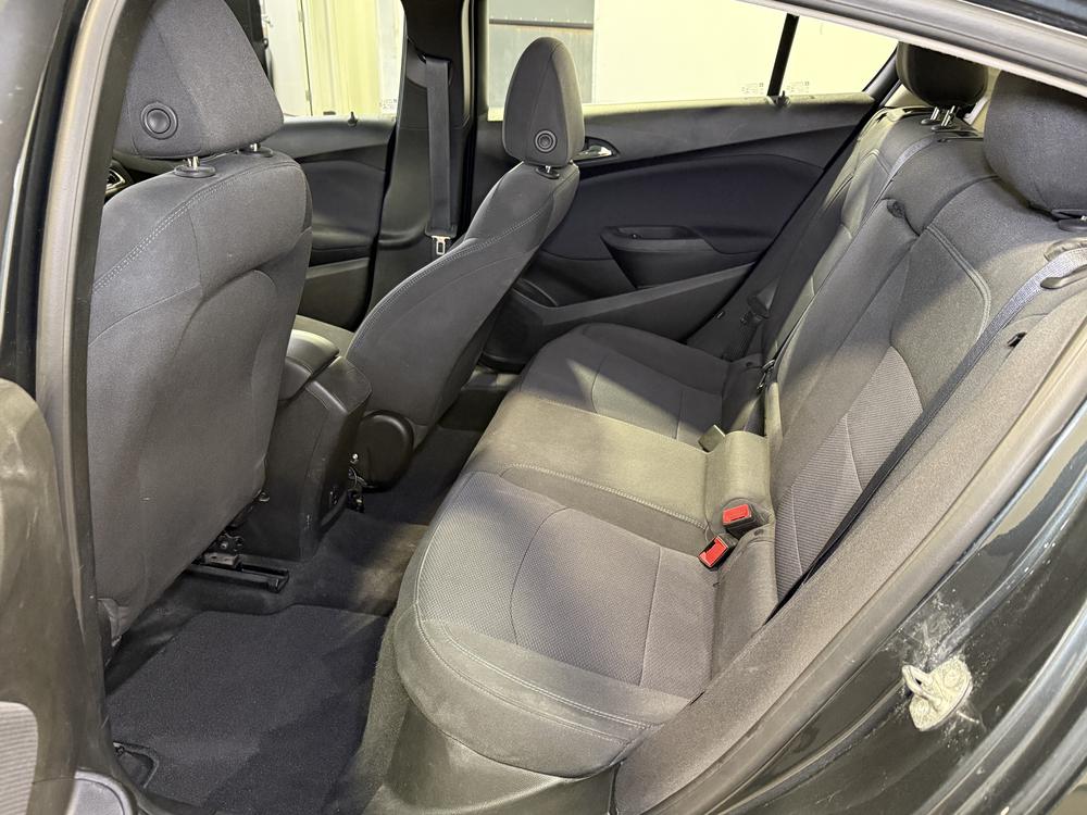 Chevrolet Cruze HATCHBACK LT TURBO 2018 d&rsquo;occasion à vendre - 31