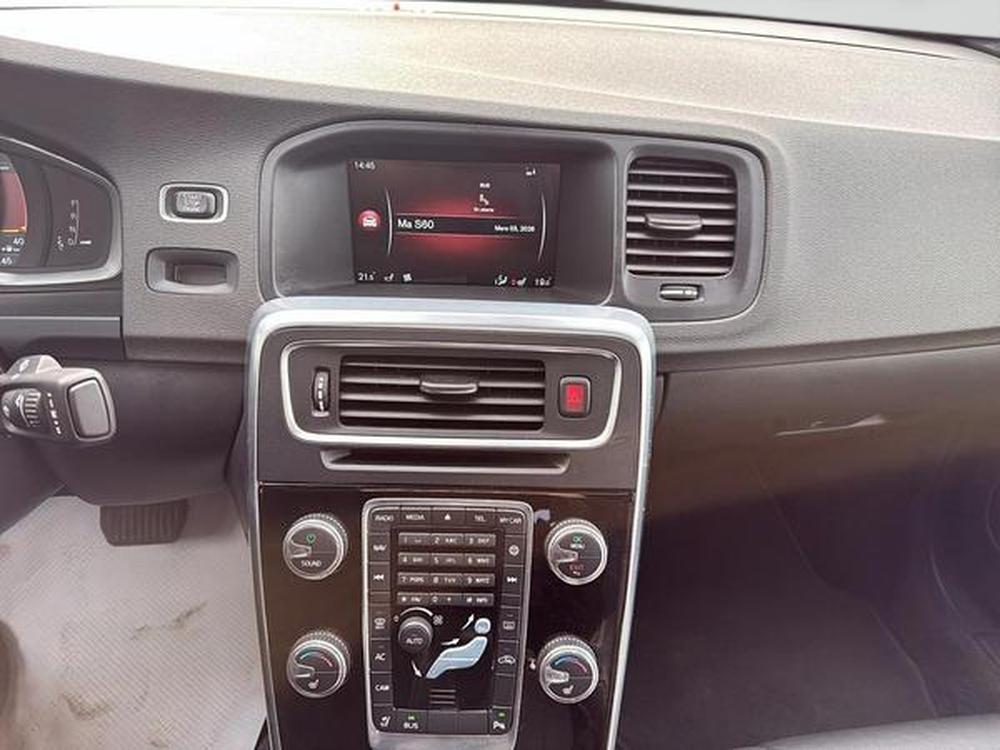 Volvo S60 T6 PREMIER PLUS 2015 d&rsquo;occasion à vendre - 22