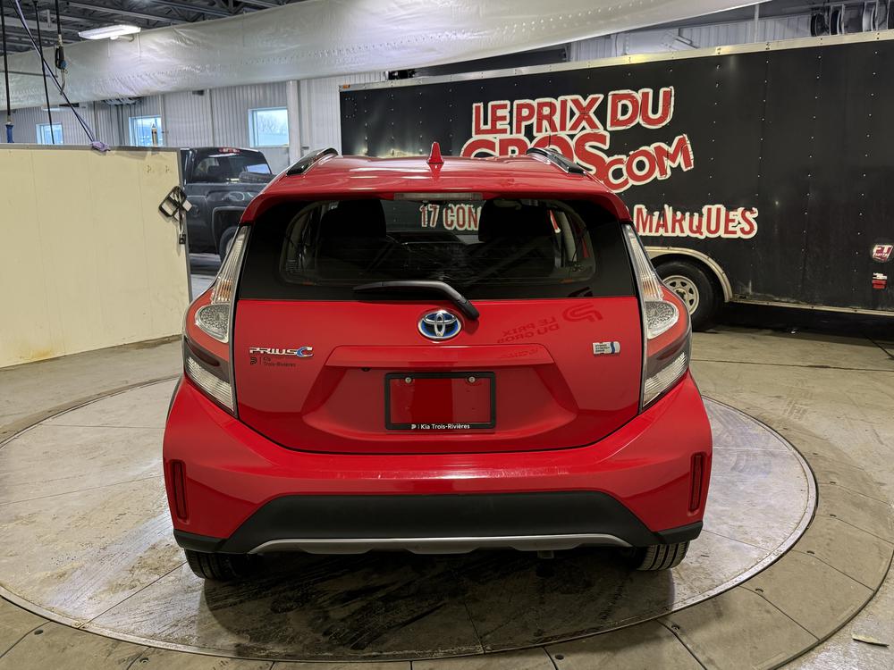 Toyota Prius c C 2018 d&rsquo;occasion à vendre - 4