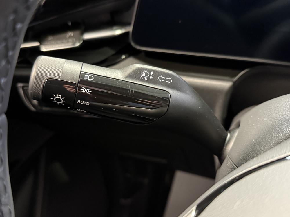 Kia Niro ex premium 2025 d&rsquo;occasion à vendre - 22