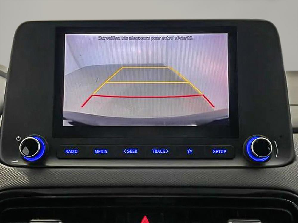 Hyundai Kona Essential 2023 d&rsquo;occasion à vendre - 23