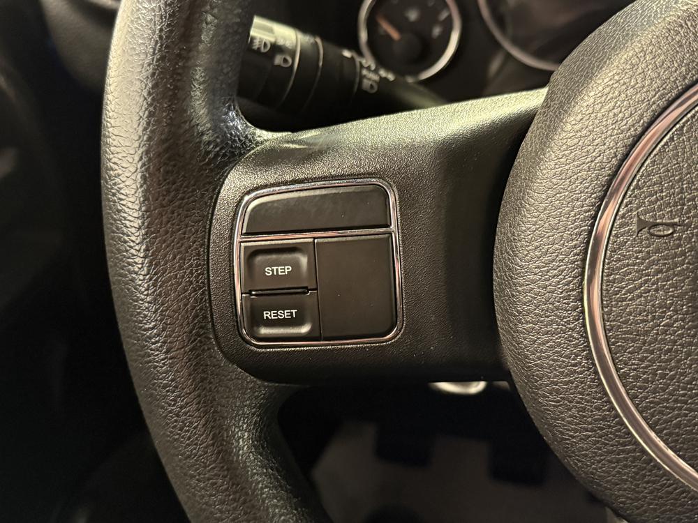 Jeep Wrangler sport 2014 d&rsquo;occasion à vendre - 17