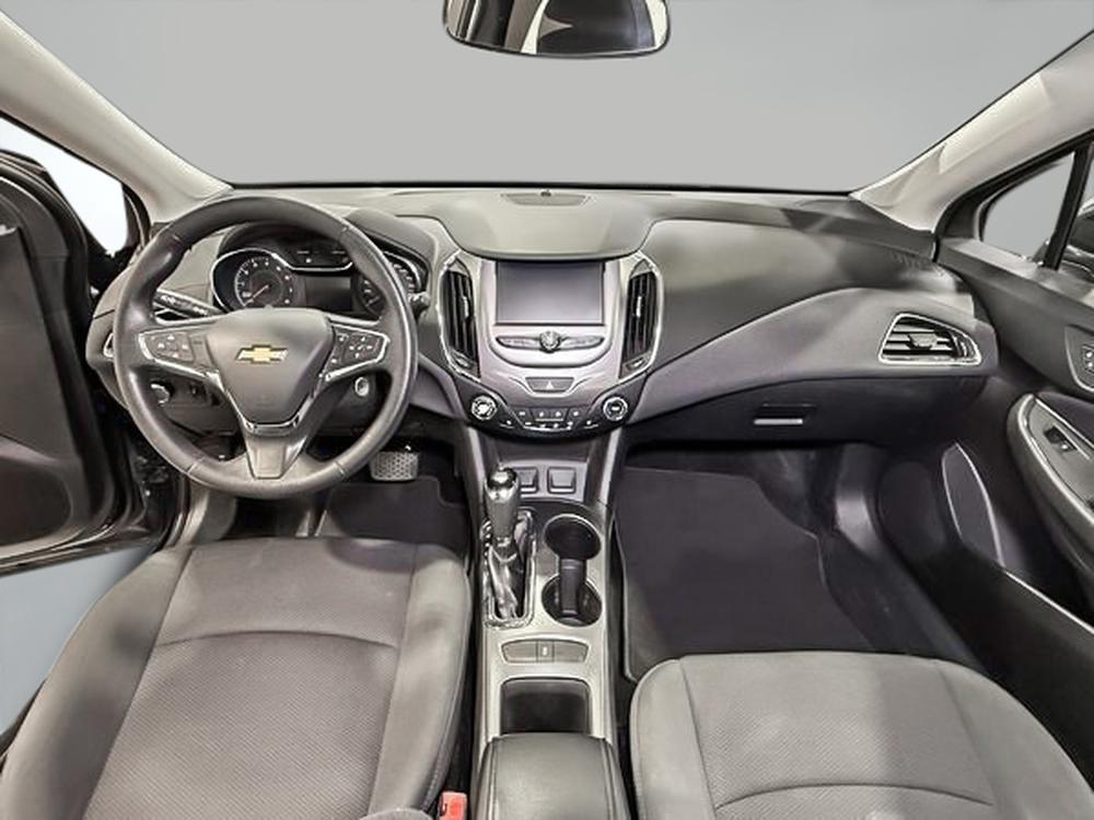 Chevrolet Cruze HATCHBACK LT TURBO 2018 d&rsquo;occasion à vendre - 29