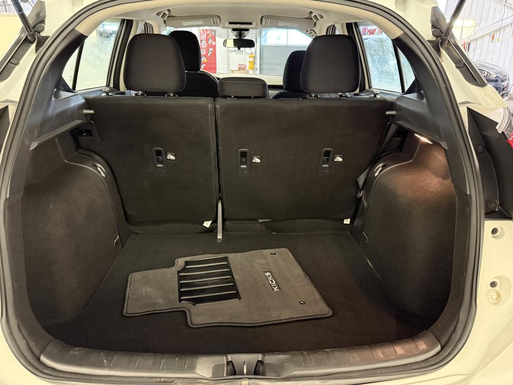 Nissan Kicks SV 2024 d&rsquo;occasion à vendre - 32