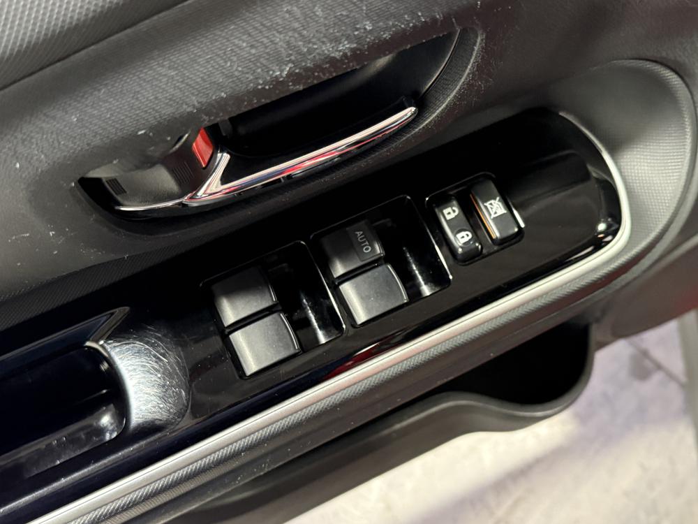 Toyota Prius c C 2018 d&rsquo;occasion à vendre - 14