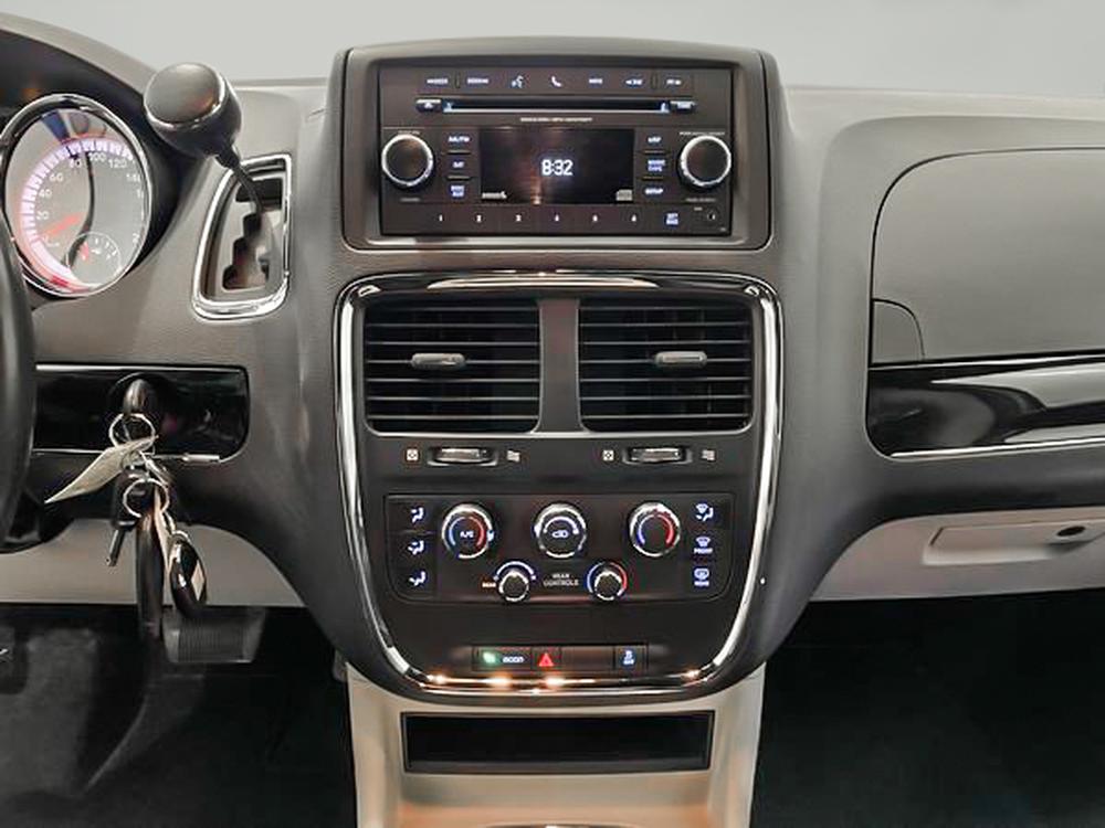 Dodge Grand Caravan SXT Premium Plus 2019 d&rsquo;occasion à vendre - 21