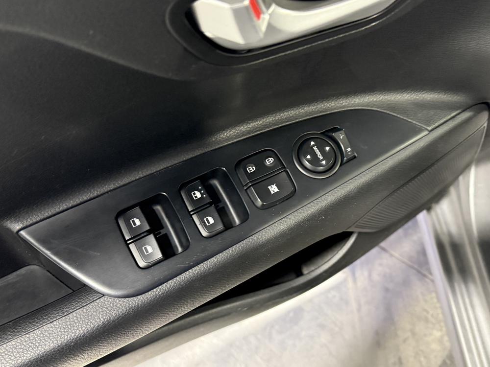 Kia Rio 5 portes LX+ 2022 d&rsquo;occasion à vendre - 14