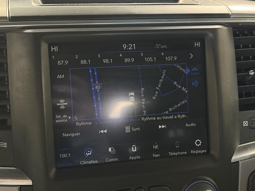 Ram 1500 Classic WARLOCK 2023 d&rsquo;occasion à vendre - 21