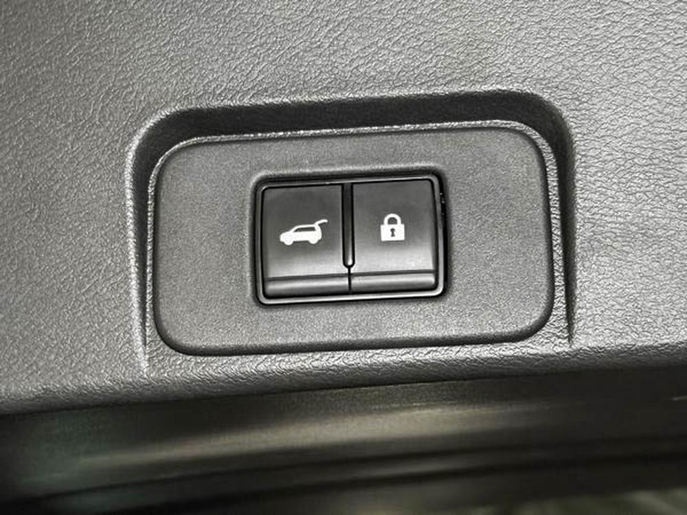 Nissan Rogue SL 2023 d&rsquo;occasion à vendre - 34