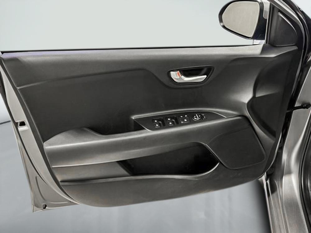 Kia Rio 5 portes LX+ 2022 d&rsquo;occasion à vendre - 13