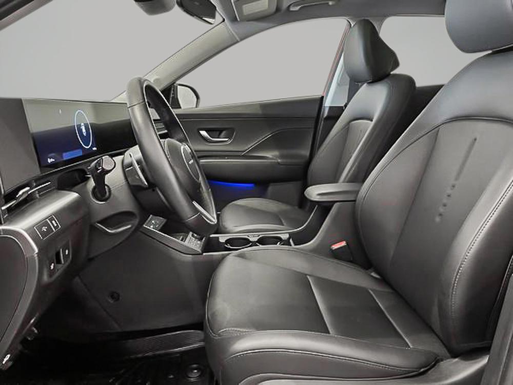 Hyundai Kona électrique Ultimate two tone / toit noir 2025 d&rsquo;occasion à vendre - 12