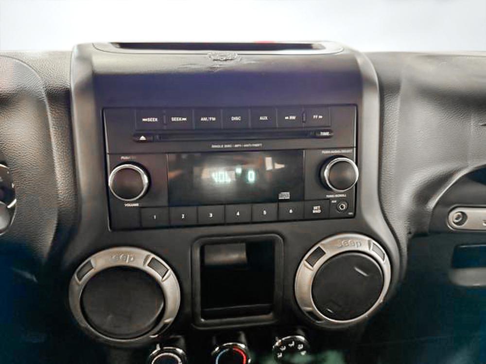 Jeep Wrangler sport 2014 d&rsquo;occasion à vendre - 23