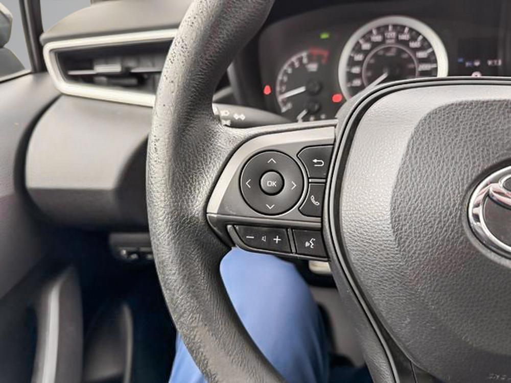 Toyota Corolla LE 2021 d&rsquo;occasion à vendre - 18