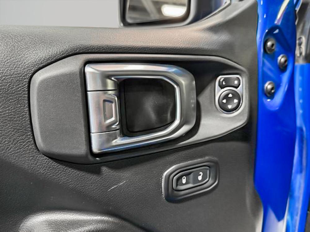 Jeep Gladiator RUBICON (MODIFICATIONS À VENIR) 2023 d&rsquo;occasion à vendre - 14