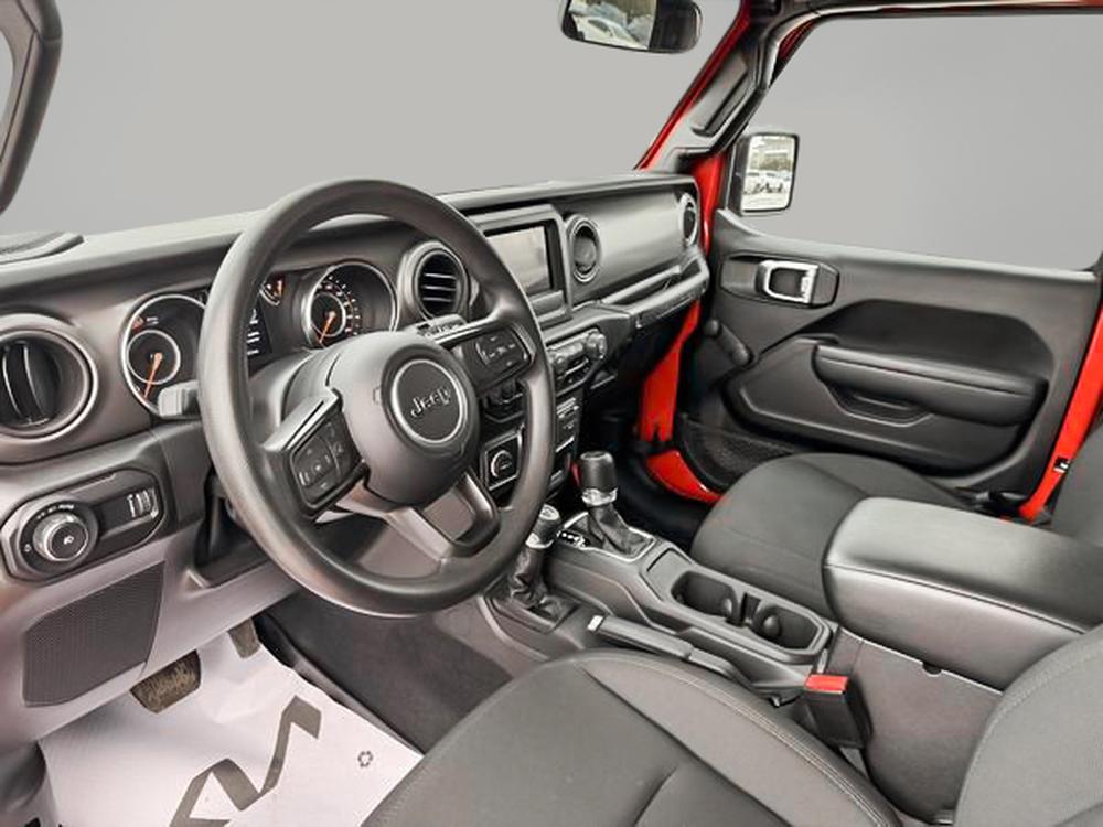 Jeep Wrangler SPORT 2023 d&rsquo;occasion à vendre - 16