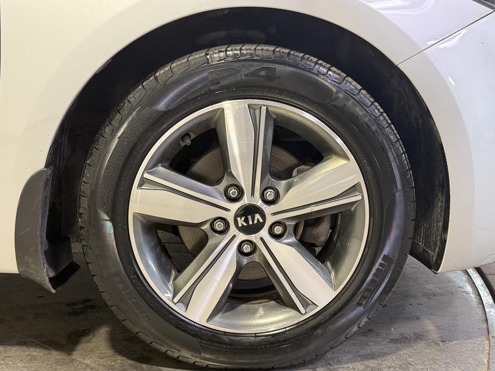Kia Forte5 LX+ 2018 d&rsquo;occasion à vendre - 12