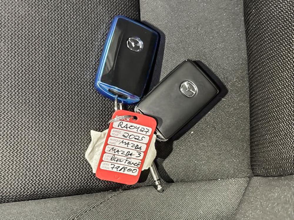 Mazda Mazda3 GX 2025 d&rsquo;occasion à vendre - 33