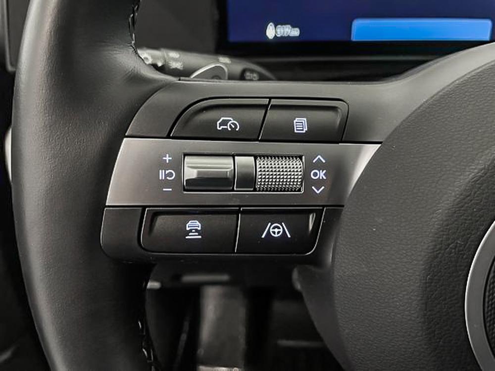 Hyundai Kona électrique Ultimate two tone / toit noir 2025 d&rsquo;occasion à vendre - 16