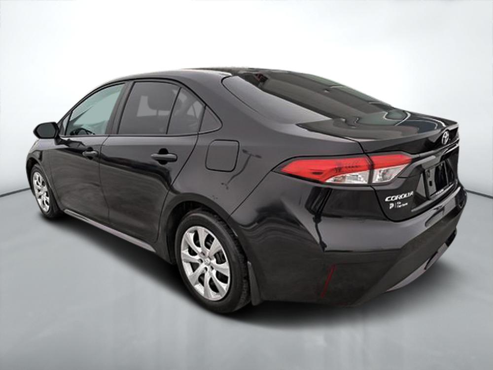 Toyota Corolla LE 2021 d&rsquo;occasion à vendre - 8